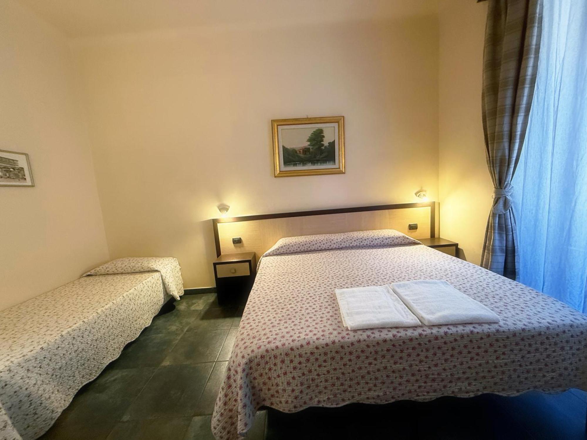 Clarian Affittacamere Rome Bagian luar foto